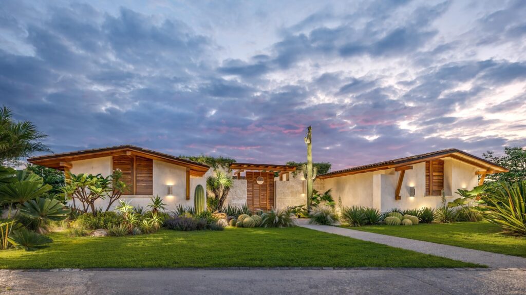 Cabo Golf Oasis Palmilla With Villa Lunara, timeless design meets the grand dame of beach resorts in Palmilla, Los Cabos, Mexico. Artigas Arquitectos have partnered with Arch Developers to create Villa Lunara, an exceptional residence that reflects the influence of 80- – Lot 7 Palmilla Park, San Jose Corridor, BS
