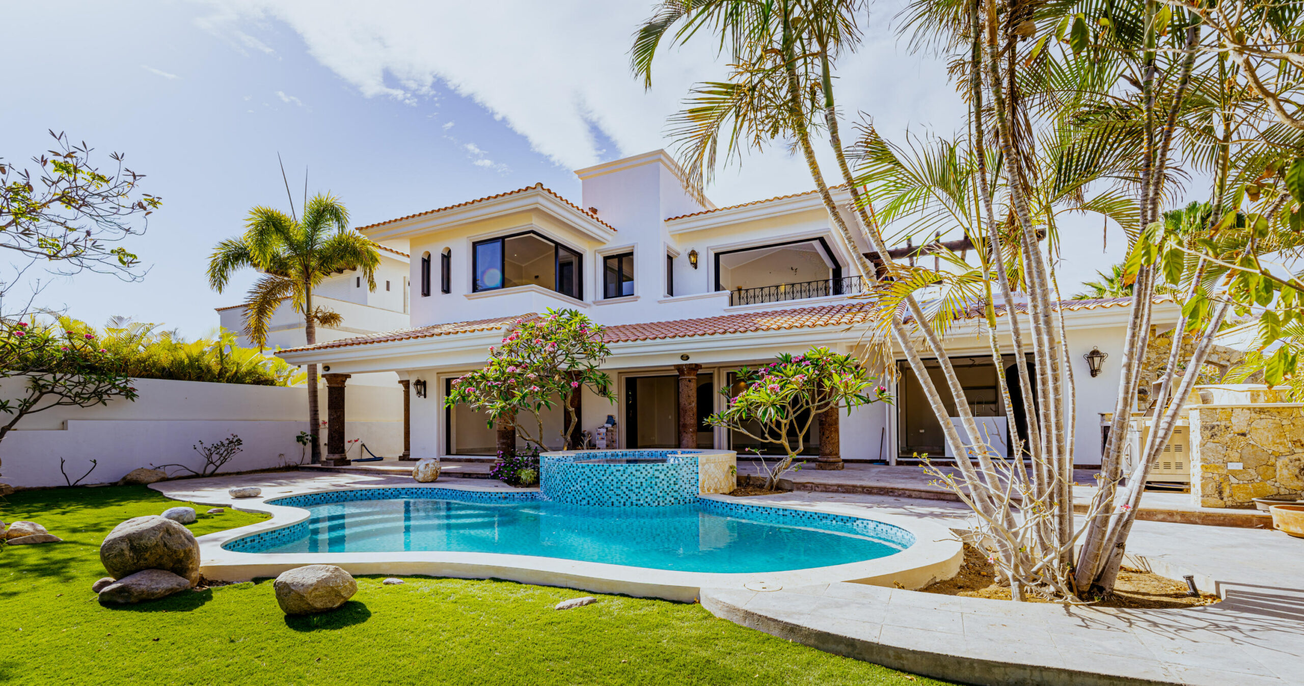 Cabo Golf Palmilla Estates Recently reimagined with a refined, modern sensibility, this 4-bedroom, 4.5-bath residence plus newly-built guest casita and offers an effortless blend of comfort and design. Framed by sweeping for sale