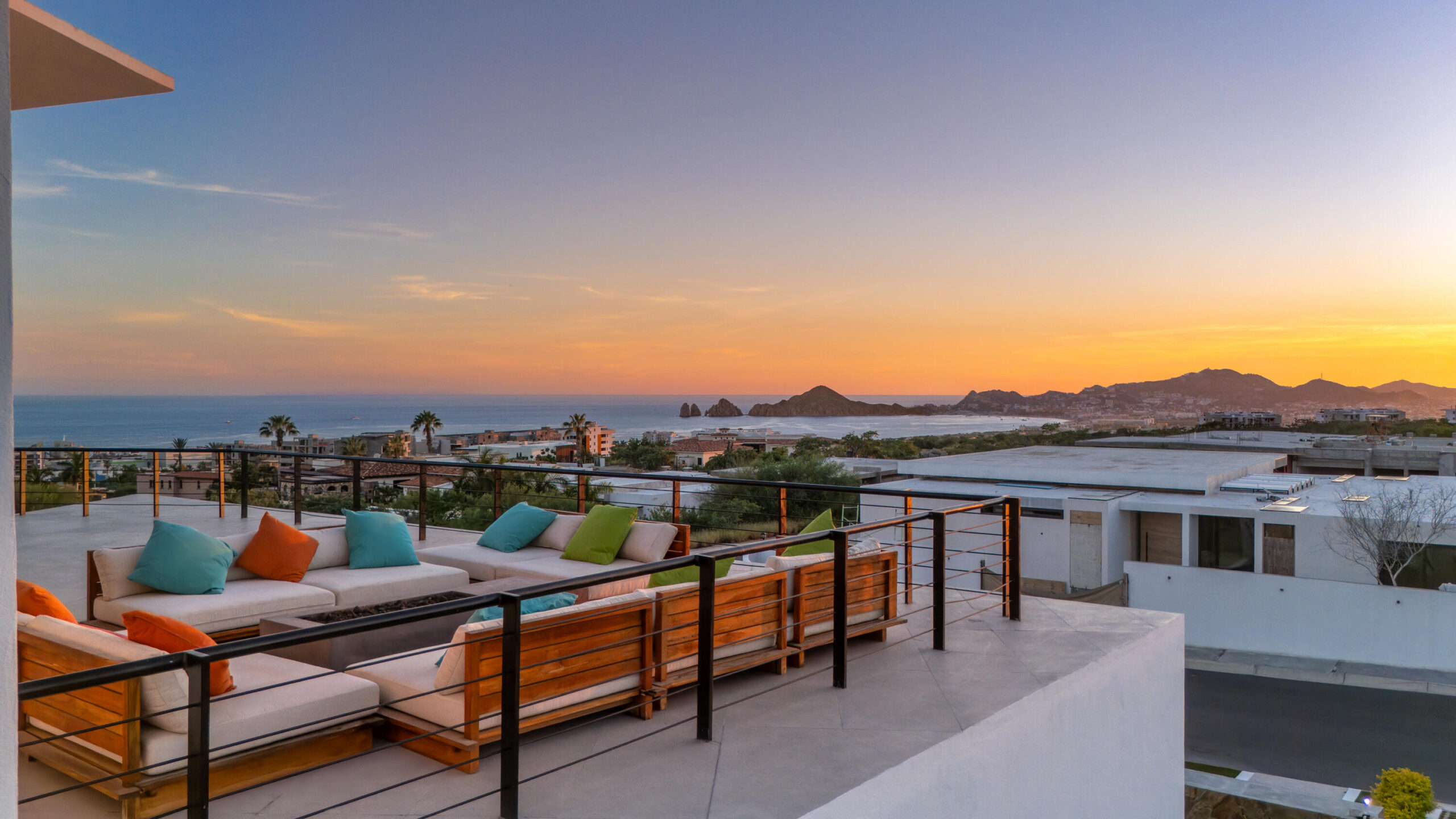 Cabo Golf Las Colinas Welcome to Casa Van Brunt located in Las Colinas in the private resort community of Cabo Del Sol. This residence is a two-story home sitting on nearly 12,000 square feet of land. The home is delivered fully furnished and overlooks the 12th hole of the Cove Club Golf Course. Enjoy it's outdoor living space with a large palapa and infinity-edge pool with for sale