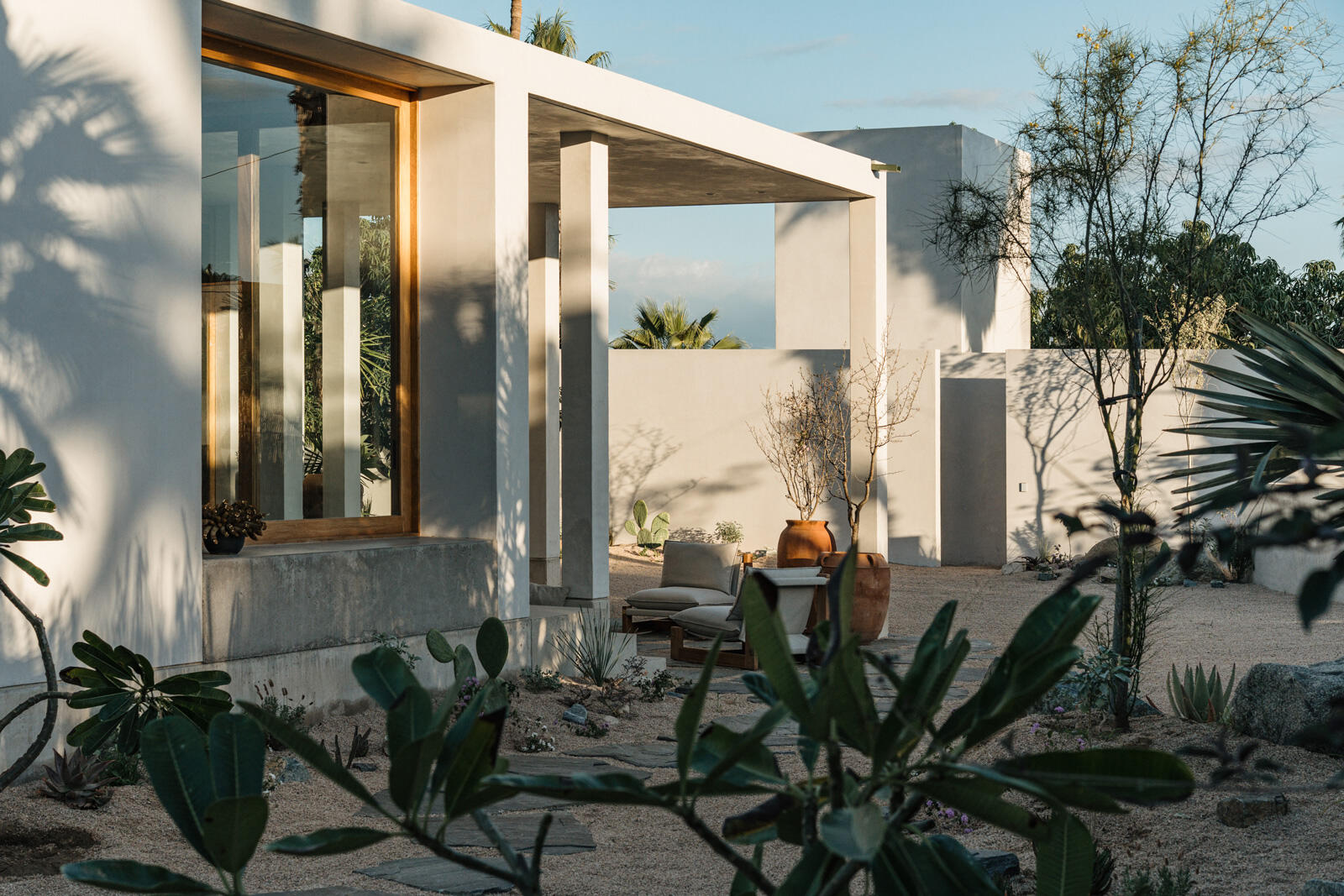 Cabo Golf El Altillo Looking for a large villa furnished with Cool Cabo designer décor, huge pool and deck with great for sale